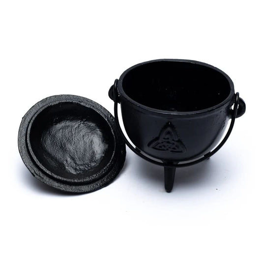 Cauldron (heksenketel) Triquetra symbool