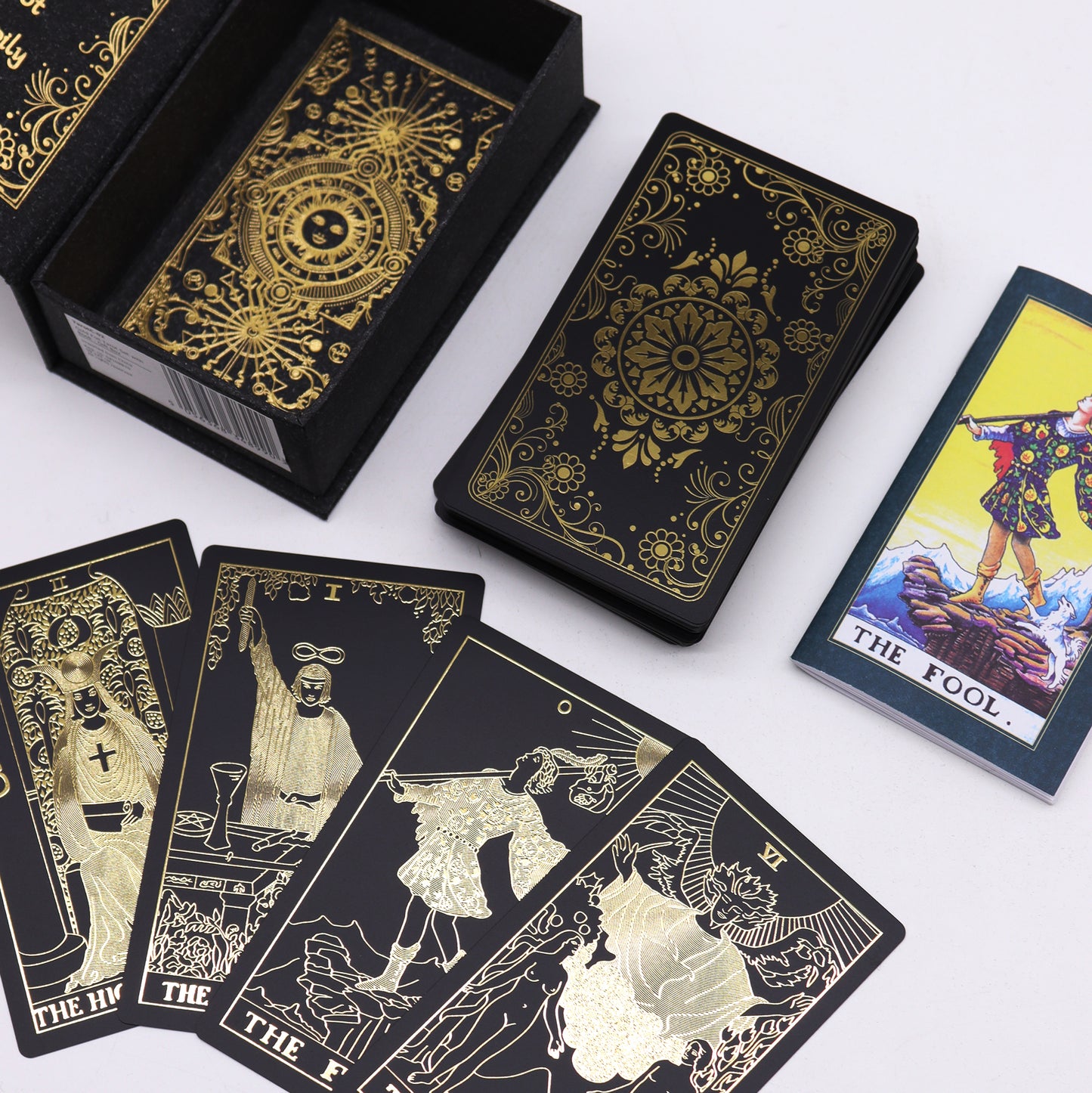 Goudfolie Tarotset met Gidsboek & Geschenkdoos – Luxe Cadeau 78 Kaarten