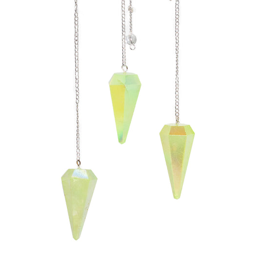 Kristallen Pendel Lichtgroen Aurora – Zeszijdige Pendel 4 cm voor Pendelen & Heling